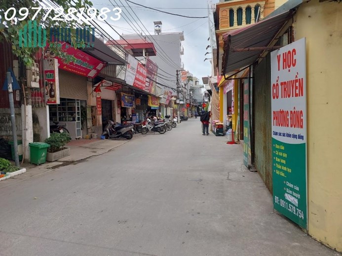 Bán gấp nhà mới Cạnh Nhổn, gara, kinh doanh, giá 4.x tỷ