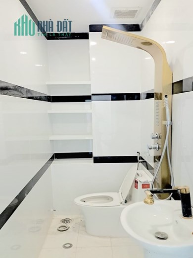 Bán nhà HXH Hiệp Thành 45, Hiệp Thành, Q12, 51m2, 4 tầng, giá rẻ.