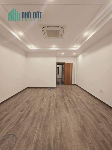 Bán nhà đẹp Trần Khát Chân, 62m2, 4 Tầng, MT 4,8m, Ô tô tránh – Kinh Doanh giá 7,8 Tỷ