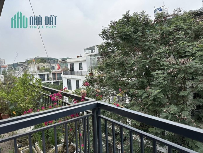 Siêu rẻ, nhà đep KĐT Ao Sào, 63m2, 4 Tầng, MT 4,5m, 2 Thoáng giá 12,x Tỷ