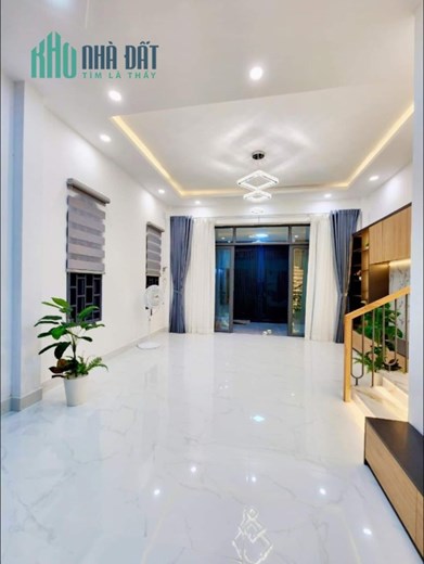 Bán nhà - Bà Hom - Q.6 - ĐẸP LUNG LINH - 66M2 - 2 TẦNG - NGANG 5M - 6.7 TỶ - TẶNG NỘI THẤT XỊN