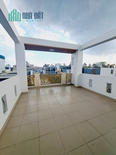 Siêu phẩm 5 tầng ngay Hương Lộ 2 Bình Tân HXH 6m 64m2 chỉ 6 tỷ