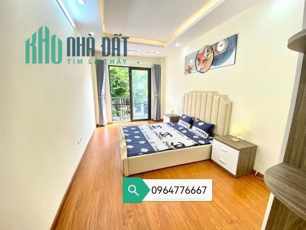 Bán nhà Đông Thiên, Vĩnh Hưng 34m 5 tầng mới chào 3 tỷ hơn