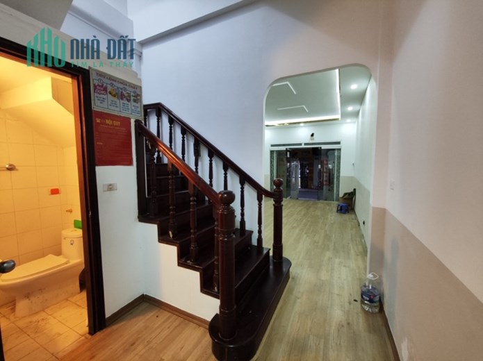 Cho thuê nhà nguyên căn 50m2, 4 tầng Thành Công Ba Đình, ngõ thông, ô tô tránh, ở, kinh doanh