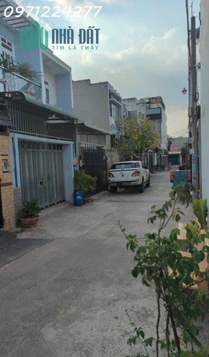 BÁN NHÀ GIÁ RẺ ĐƯỜNG SỐ 9 -LINH XUÂN - THỦ ĐỨC  135M2 [ 4 X 32 ] 3 PHÒNG NGỦ - 3 VỆ SINH - Ô TÔ TỚI