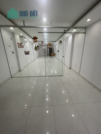 Cho Thuê Văn Phòng Mặt Phố Nguyễn Trãi 80m2 - 13tr/tháng