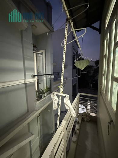 NHÀ ĐẸP TÂN PHÚ - 12M2 - AN NINH - NHỈNH 1 TỶ
