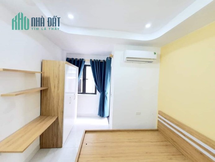 A CHÍNH CHỦ tòa nhà 8T*100m2 phố Thịnh Quang, Đống Đa HN,18 tỷ,28P,DT khủng 1.6 tỷ năm, 3 thoáng NT