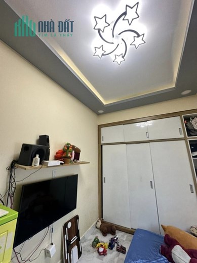 QUẬN 11 - 33M2 - NHÀ ĐẸP HỒNG BÀNG - CHỈ NHỈNH 3 TỶ