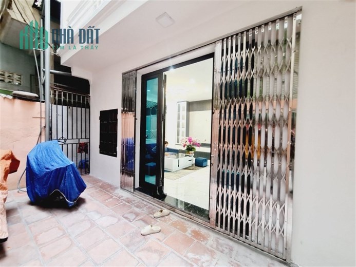 BÁN NHÀ VỊ TRÍ ĐẸP PHỐ TÂY SƠN ĐỐNG ĐA HÀ NỘI GIÁ TRÊN 5 TỶ SỔ CHÍNH CHỦ