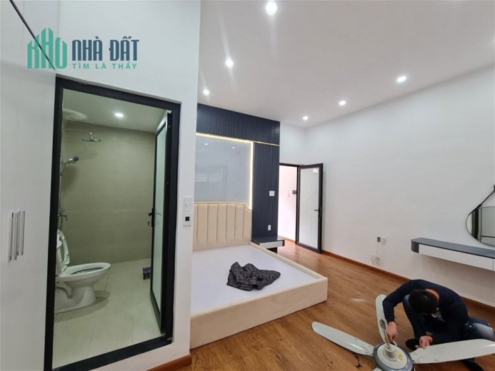BÁN NHÀ VỊ TRÍ ĐẸP PHỐ TÂY SƠN ĐỐNG ĐA HÀ NỘI GIÁ TRÊN 5 TỶ SỔ CHÍNH CHỦ