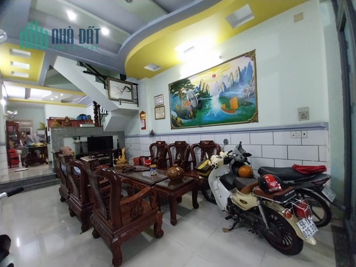NHÀ CẦN BÁN 72.3 M2 4 TẦNG, Tân Chánh hiệp Q12