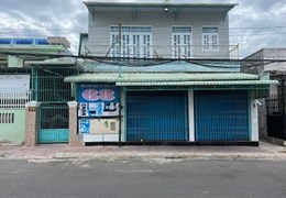 CẦN BÁN NHÀ 1 TRỆT 1 LẦU - MẶT TIỀN KINH DOANH TRUNG TÂM TP PHAN THIẾT GIÁ RẺ