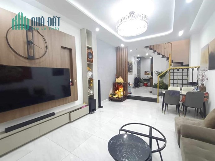 OTO đỗ cổng, nhà 36mx5T mới đẹp ở luôn, Chiến Thắng Hà Đông giá 3.8 tỷ