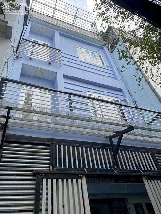 Nhà mới sạch đẹp cửa sổ bạn công thoáng mát có 1 trệt 3 lầu gồm :
