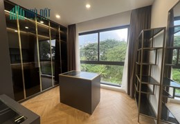Bán nhà chính chủ đường Huỳnh Tấn Phát , có thang máy, giá siêu rẻ 6,5 tỷ, 1 trệt 3 lầu , xe hơi