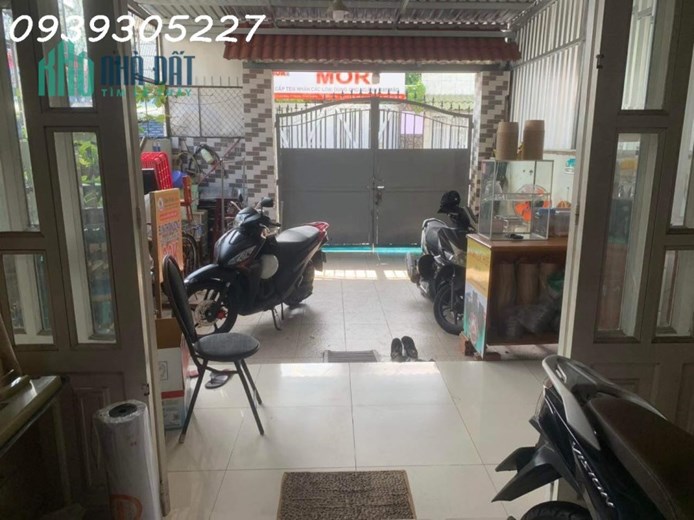 NHÀ  MỚI CÓ DÒNG TIỀN 90M2 GIÁ CHỈ 5.4 TỶ