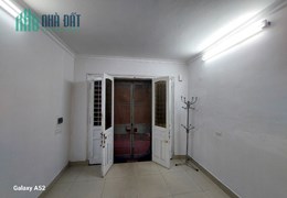 Cần cho thuê gấp cả nhà 3,5 tầng tại Đặng tiến Đông, Trung Liệt, Đống Đa, Hà Nội(nhà thứ 2 của Ngõ)