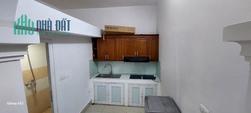 Cần cho thuê gấp cả nhà 3,5 tầng tại Đặng tiến Đông, Trung Liệt, Đống Đa, Hà Nội(nhà thứ 2 của Ngõ)