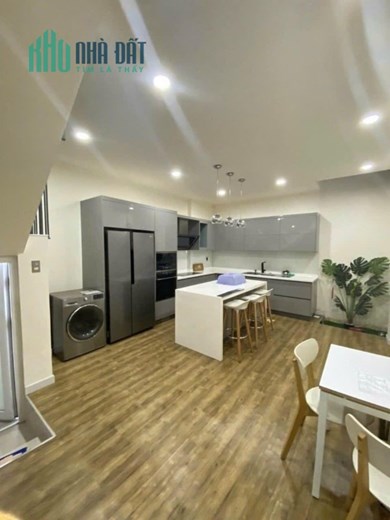 Bán nhà mặt tiền ngay KDC Thành Uỷ, P.  Hiệp Bình Chánh, giá 9,4 tỷ