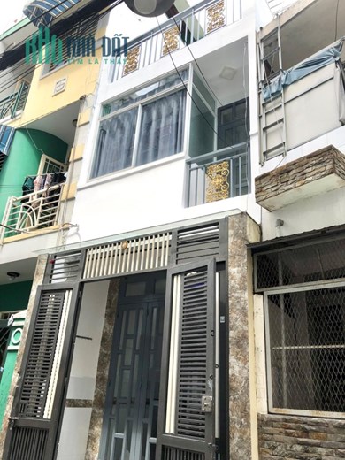 🍀 Nhà hẻm Gần chợ Phạm Văn Hai, 1 trệt 2 lầu, 3 phòng ngủ, nội thất cao cấp 🍀