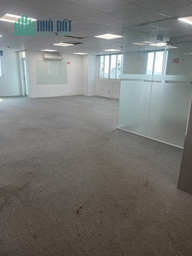 Cho thuê văn phòng ở toà nhà International Plaza, số 343 Phạm Ngũ Lão, Quận 1: 155m2, như hình