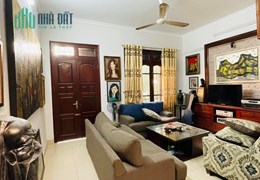 BÁN NHÀ RIÊNG SIÊU CHẮC CHẮN PHỐ VỌNG, HAI BÀ TRƯNG 40M2*5 TẦNG* 6 PN VỆ SINH KHÉP KÍN GIÁ 7 TỈ
