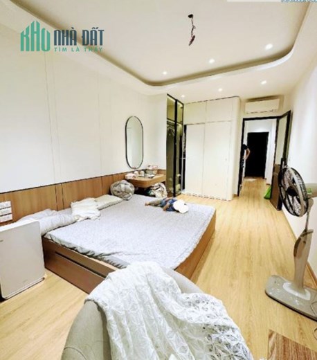 Nhà Phân lô liền kề, gần 50m- 4Tầng, gần với Bến xe nước Ngầm Hoàng mai, nhỉnh 7 tỷ