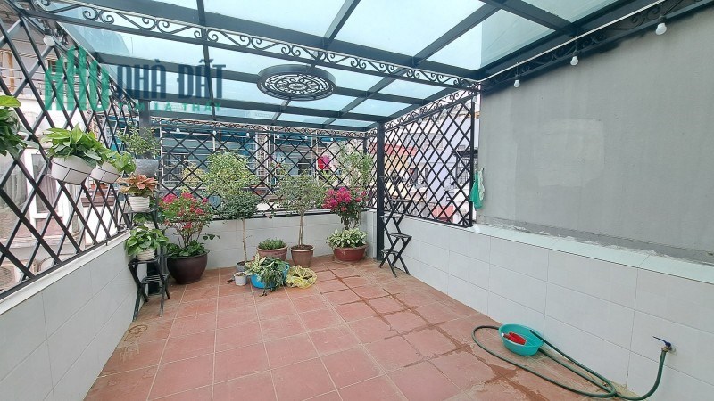 Bán nhà Quan Nhân Nhân Chính 42M 6 tầng lô góc mặt tiền 4m nhà đẹp ở ngay nhỉnh 7 tỷ lh 0975124520