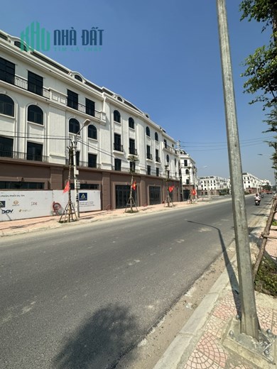 Chính chủ cần bán shophouse 5 tầng, mặt đường Song Phương. đã hoàn thiện mặt ngoài. LH: 0983 232 585