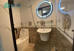 CHỈ 1,25 tỷ có ngay căn hộ tập thể tầng 2 32m2, thiết kế long lanh 5 sao ngay gần phố, ô tô đỗ cổng,