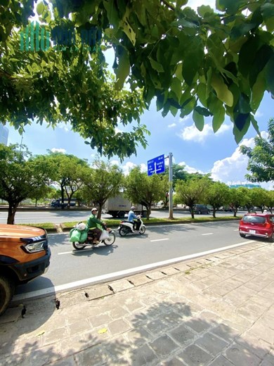 BÌNH TÂN - MẶT TIỀN ĐẠI LỘ VÕ VĂN KIỆT - DÒNG TIỀN 300TR/ THÁNG - GIÁ CHỈ 26TỶ