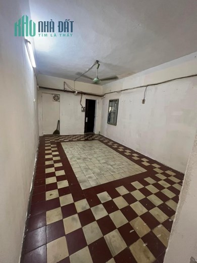Cho thuê tập thể T2 Nguyễn Công Trứ, 55m2, 1 khách, 1 ngủ, 5tr/th, 0977097287