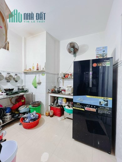QUÁ RẺ! Bán nhà Tạ Quang Bửu, 64m2, chỉ 4,5 tỷ, dòng tiền 9tr/tháng TL 0906.993.584