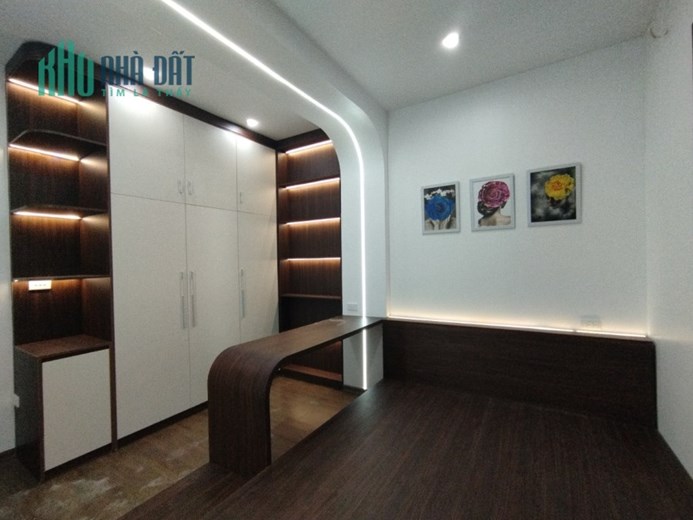 Bạch Mai ngõ thông 40m2-4 tầng- giá chỉ 4 tỷ 3