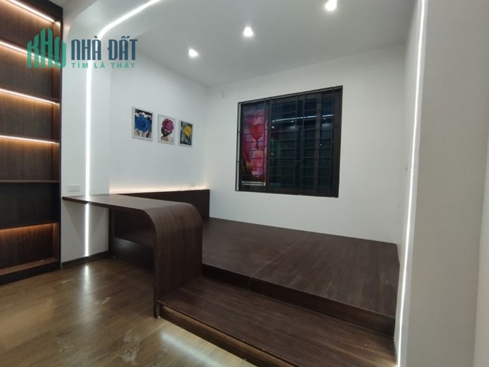 Bạch Mai ngõ thông 40m2-4 tầng- giá chỉ 4 tỷ 3