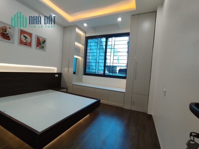 Bạch Mai ngõ thông 40m2-4 tầng- giá chỉ 4 tỷ 3