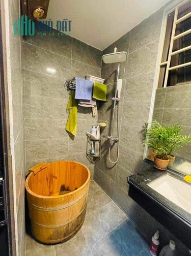 Bán nhà Ngô Quyền, ngõ nông, 30m ra phố, 38mx4T, giá 4.0 tỷ