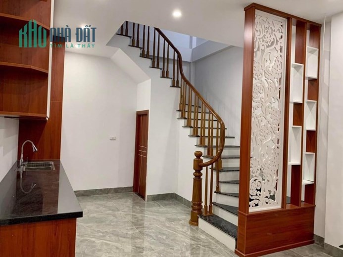 Cực Sốcccc..HẠ CHÀO 6.25 tỷ. Nhà ngõ Trần Phú Hà Đông.Kinh doanh, ô tô đỗ cửa.50m ra ga Trần Phú. 