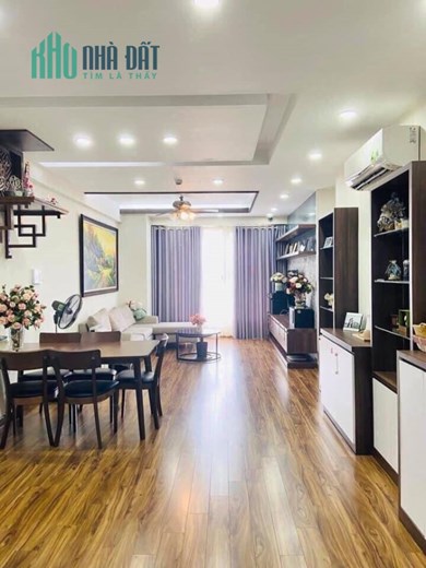 Chính chủ! Bán chung cư 17T7,8,9 - Trung Hòa Nhân Chính 115 m2, 3PN, 5. X tỷ - 0975118822.