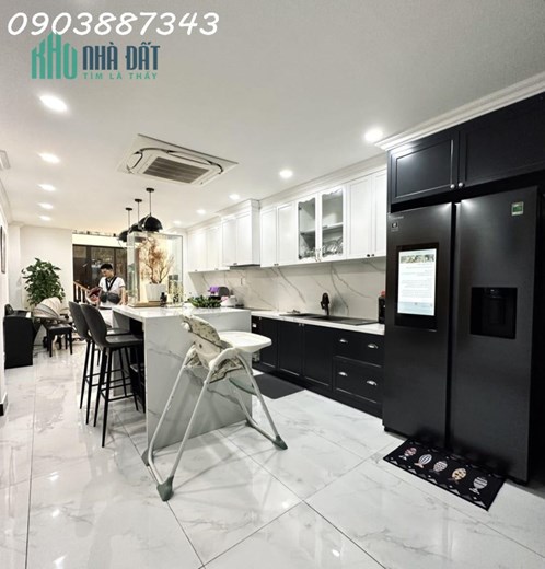 Bán Nhà Đẹp Hẻm XH - Phan Xích Long - Quận Phú Nhuận - 6Tầng - 70m2 - Chỉ Nhỉnh 14Tỷ Hơn .