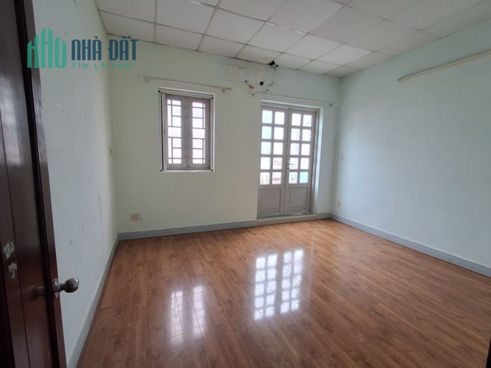 GẤP! Bán nhà HXH Liên tỉnh, 55m2, 3 tầng, 4PN, 4,8 tỷ TL 0906.993.584