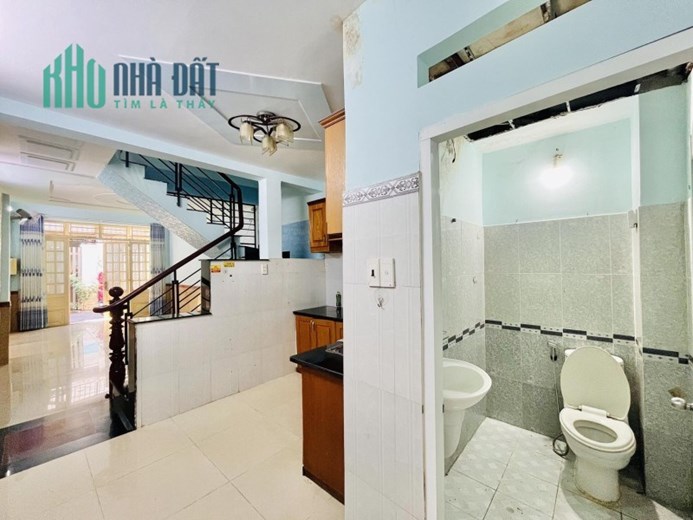bán gấp nhà hẻm xe hơi Đường Đường số 2, Quận Gò Vấp