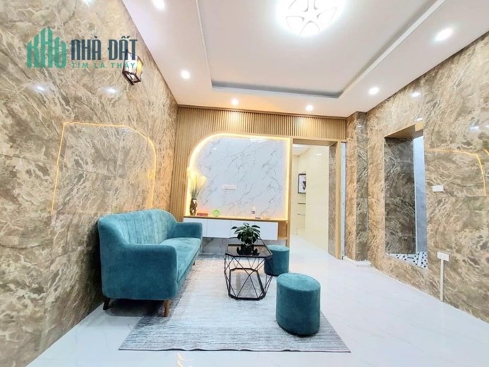 HIẾM! Tập thể Thọ Lão 40m2, 2 ngủ 1 khách, 1.82tỷ, Đẹp, Sổ Đỏ, 0977097287