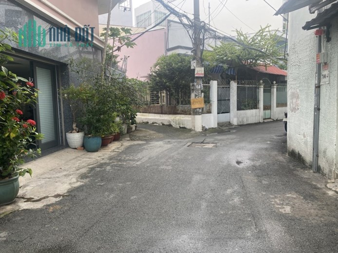 +++bannhaphuong9tanbinh, bán nhà 700/1B Lạc Long Quân, phường 9,Q.TB