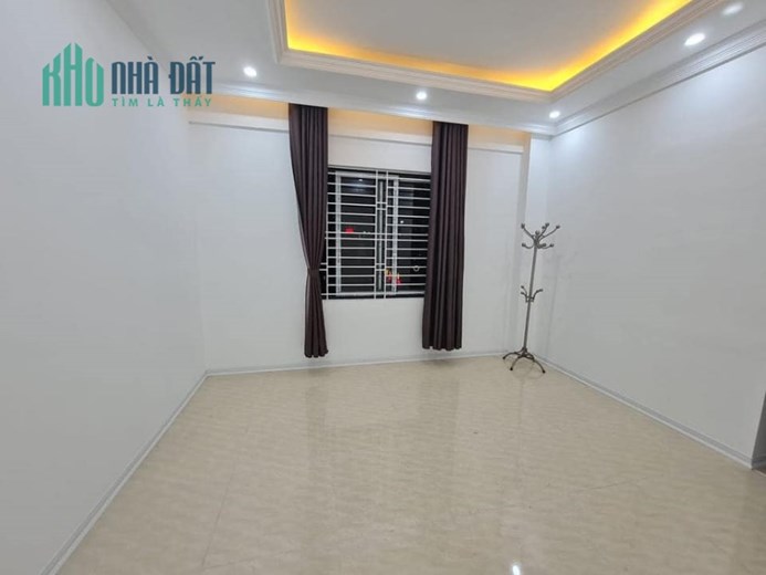 Bán Nhanh Chung Cư DT:80m2, 3 Phòng Ngủ, Tầng 11 Giá 3.28 tỷ