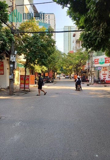 Bán nhà Trần Phú Mỗ Lao, trung tâm, kinh doanh nhộn nhịp ngày đêm, 30m2, 8.5 tỷ