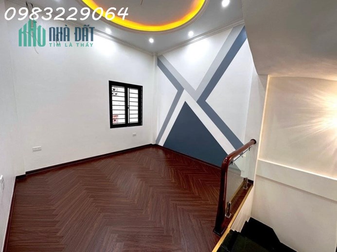 Nhà mới - Đơn lập - GARA oto 7 chỗ 45m2 Di Trạch, Hoài Đức - 3.95 tỷ.