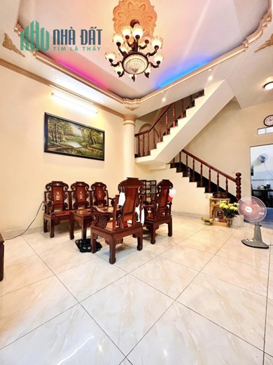 Bán nhà quận 10, đường Cách Mạng Tháng Tám, phường 13, 60 m2, 5 tầng, 9.5 tỷ