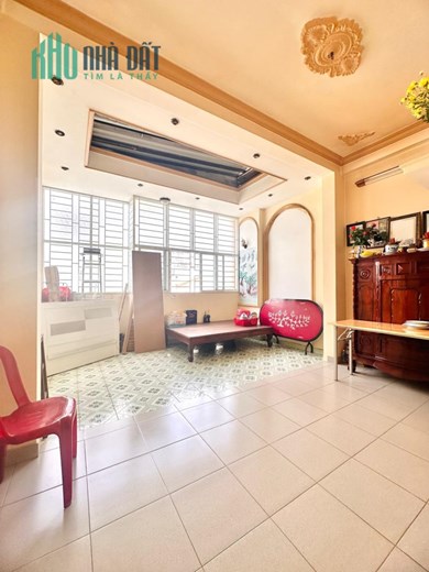 Bán nhà quận 10, đường Cách Mạng Tháng Tám, phường 13, 60 m2, 5 tầng, 9.5 tỷ